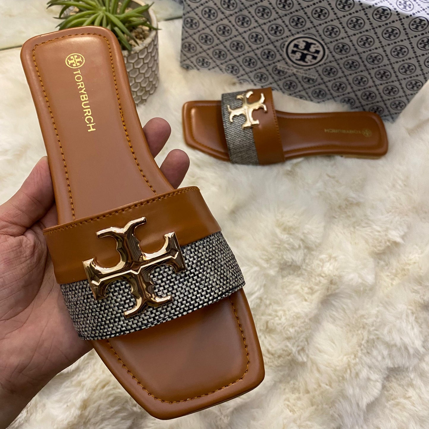 Tory Burch Chic Slides