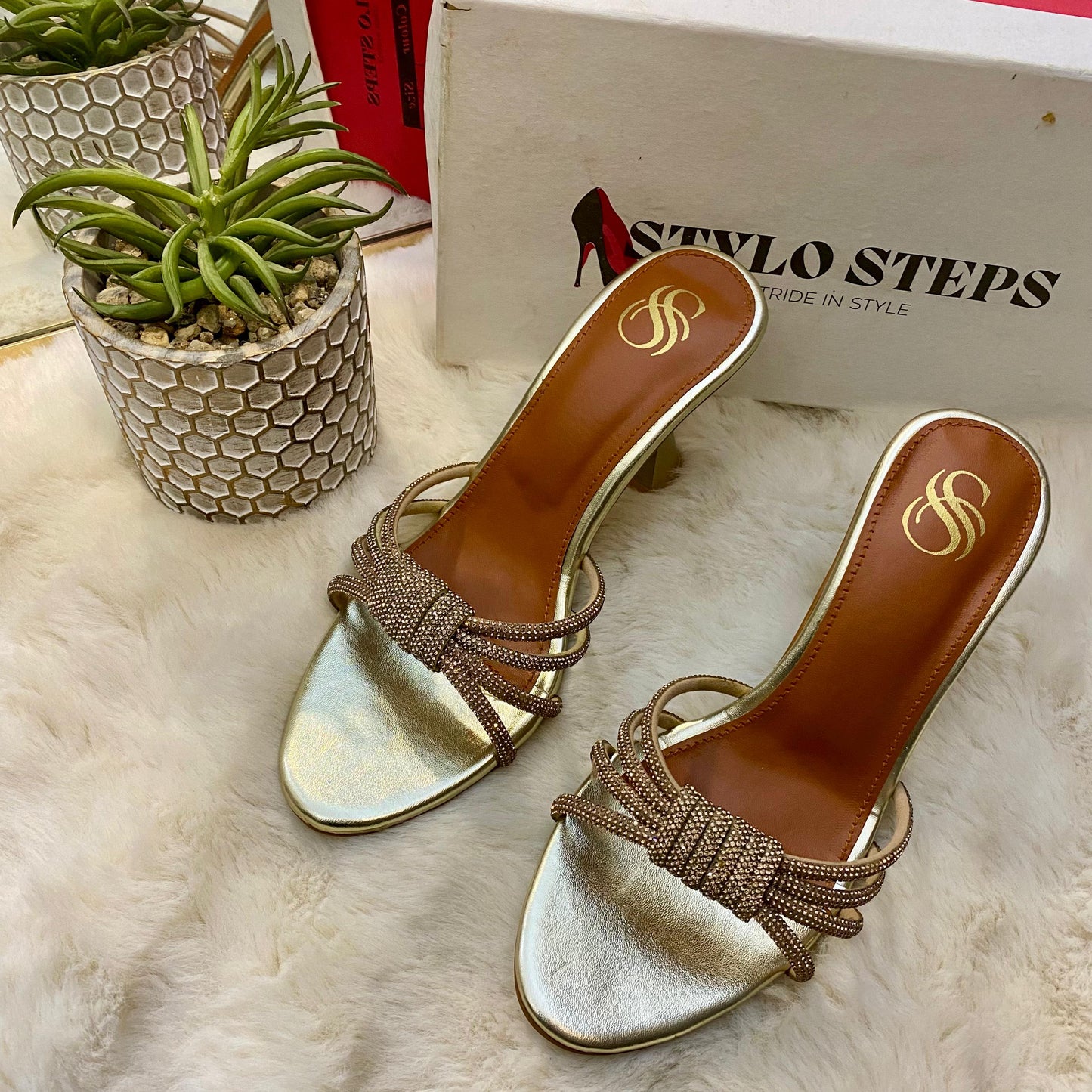 Veloura Heels