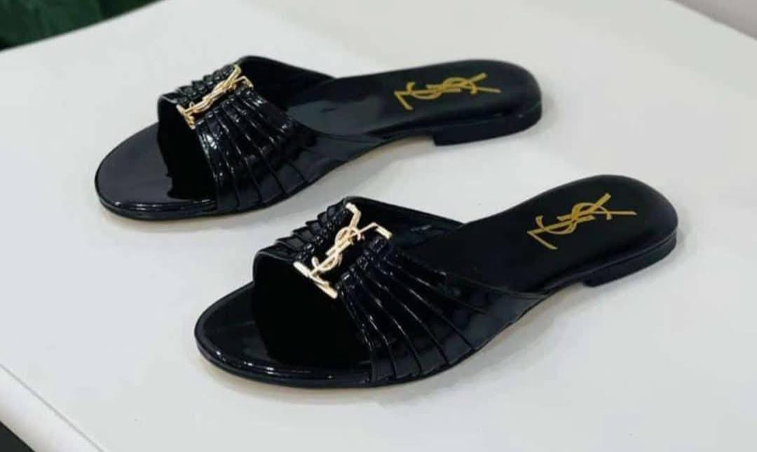 YSL Élan Slides