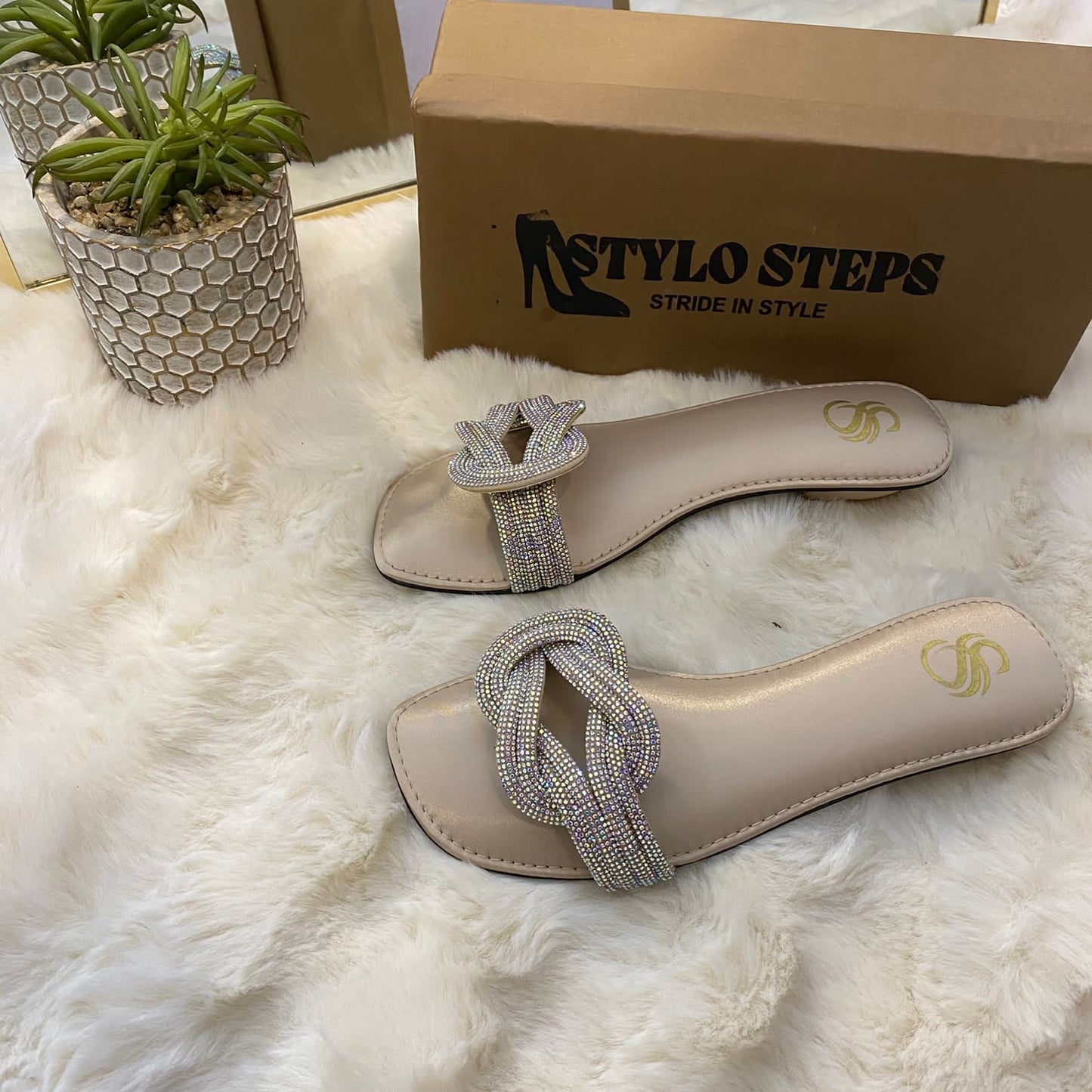 Ebony Charm Heel Flats