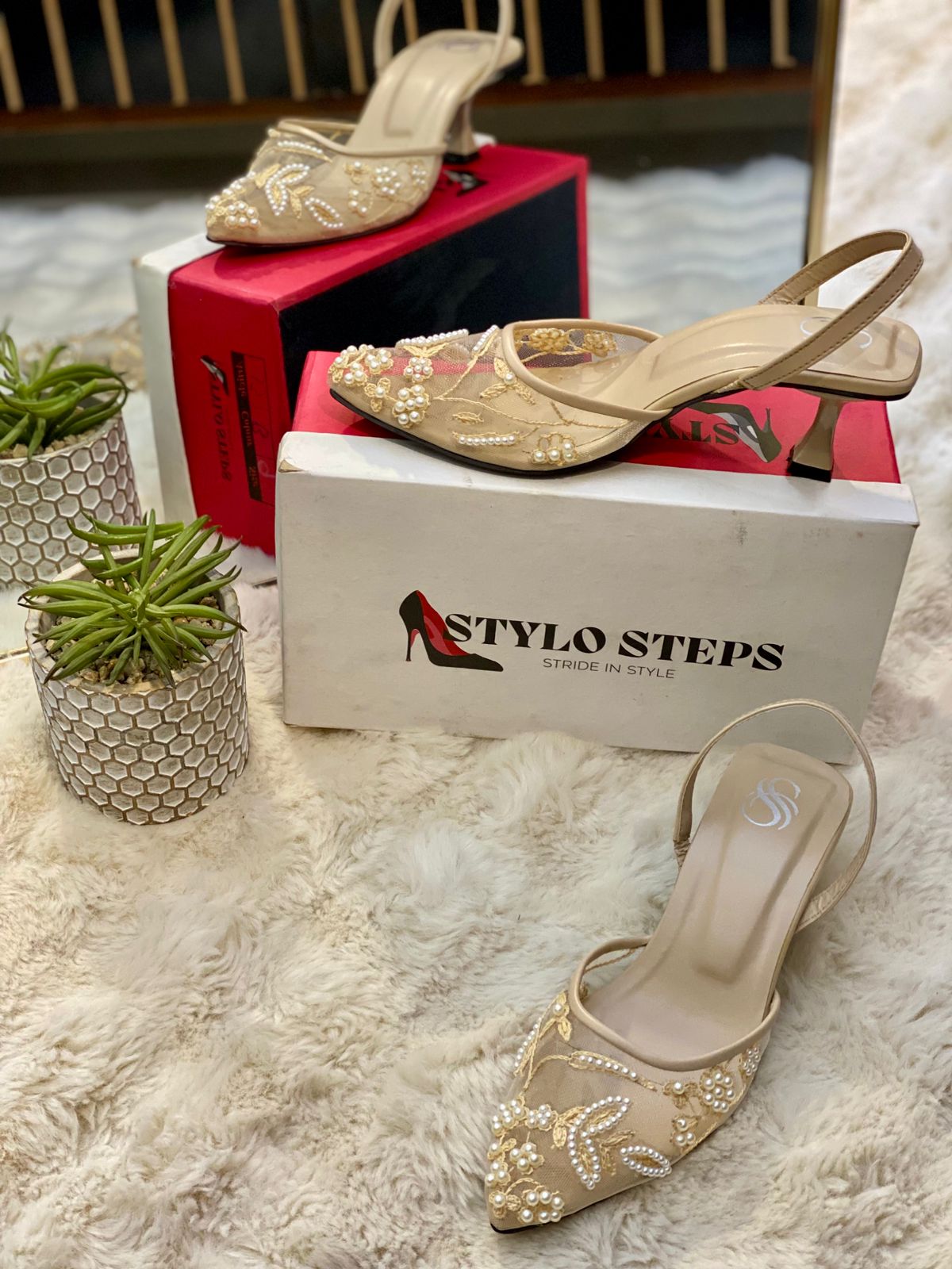 Eterna Bloom Heels