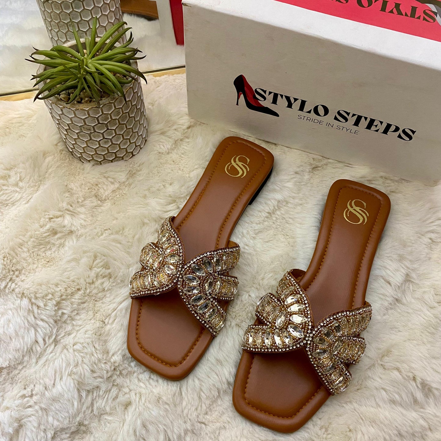 Stylo Glow Flats