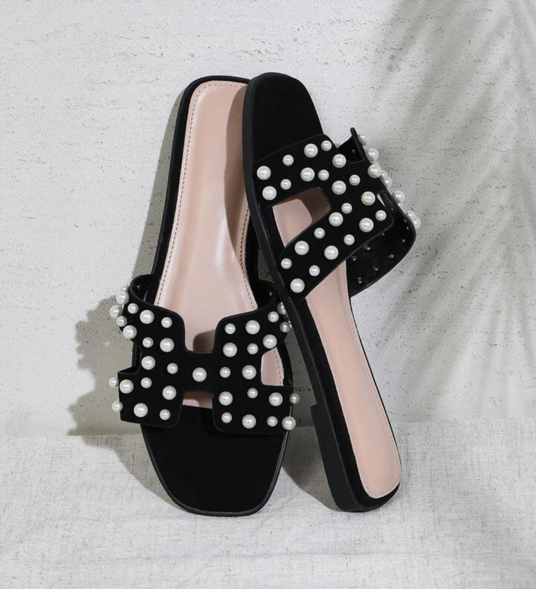 "Pearlé Chic Slides"