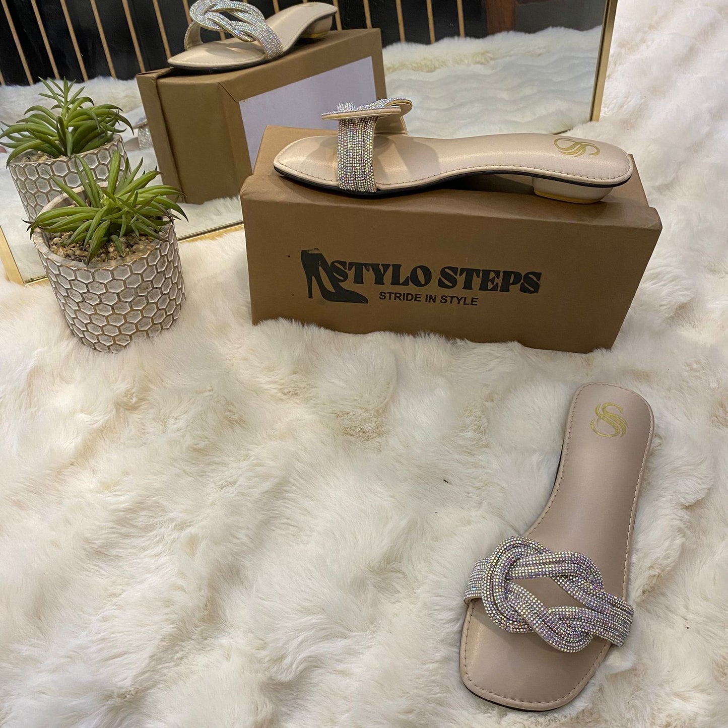 Ebony Charm Heel Flats