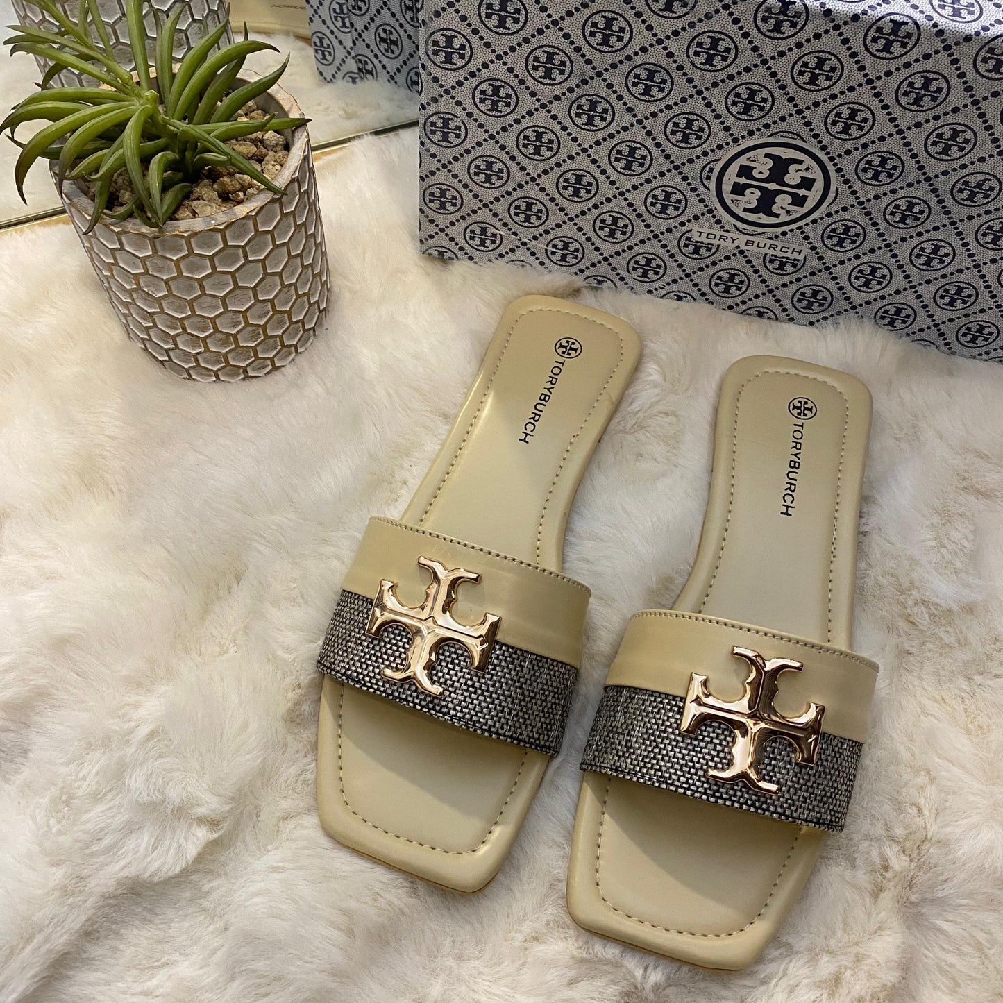 Tory Burch Chic Slides