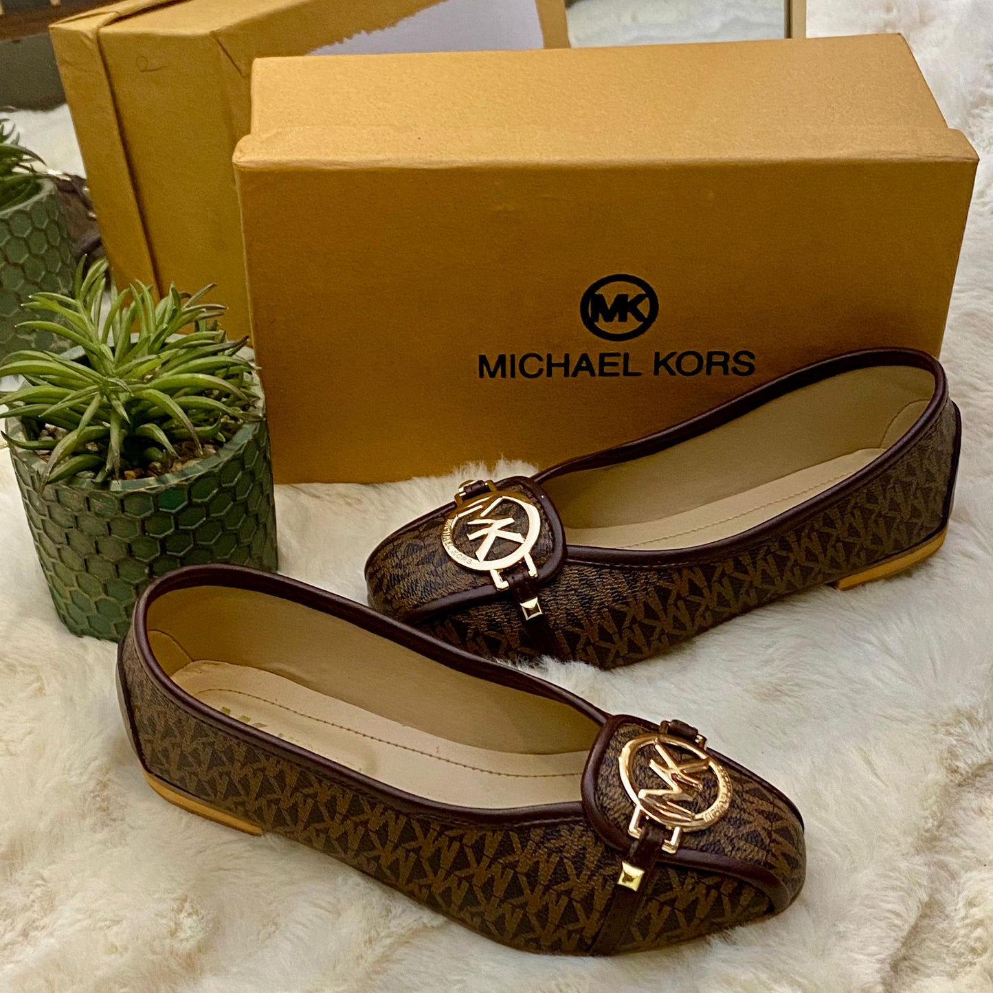 M.K Signature Loafer Pumps