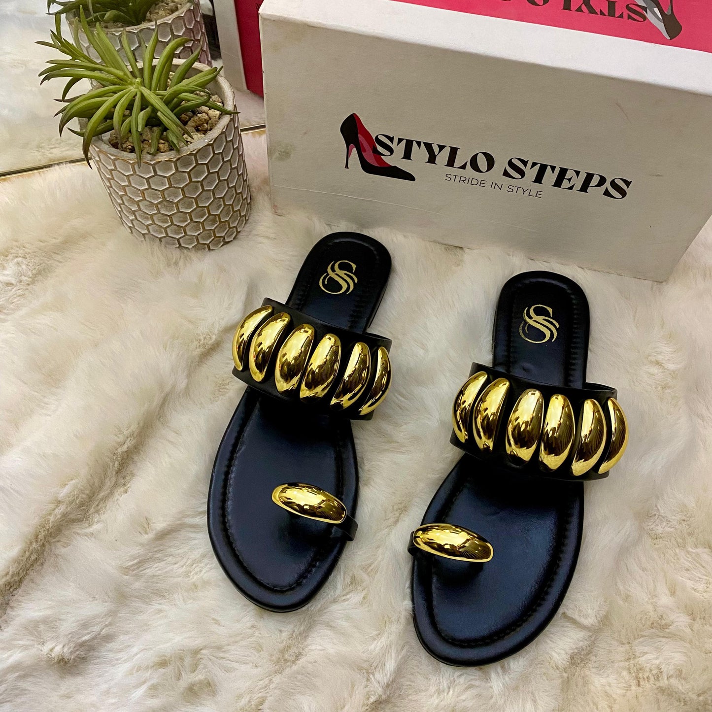 Bold Vibe Flats