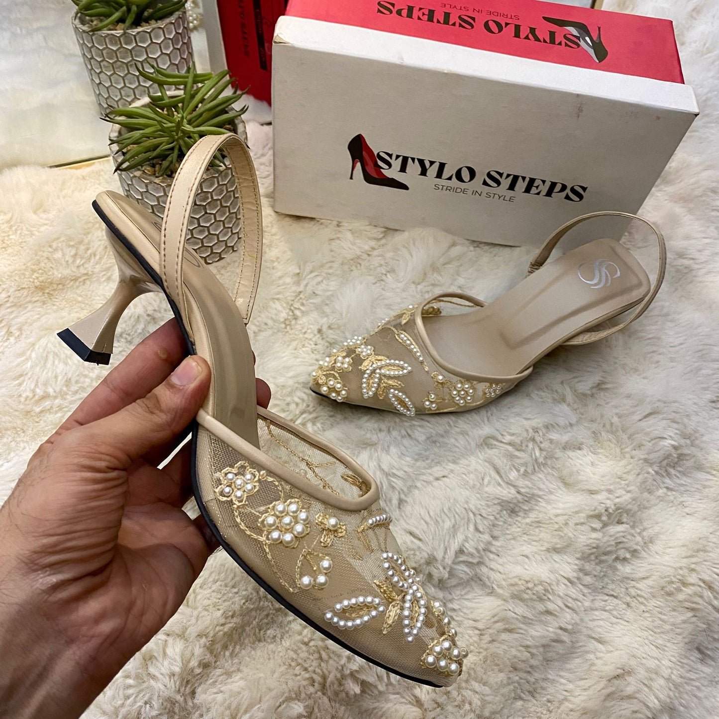 Eterna Bloom Heels