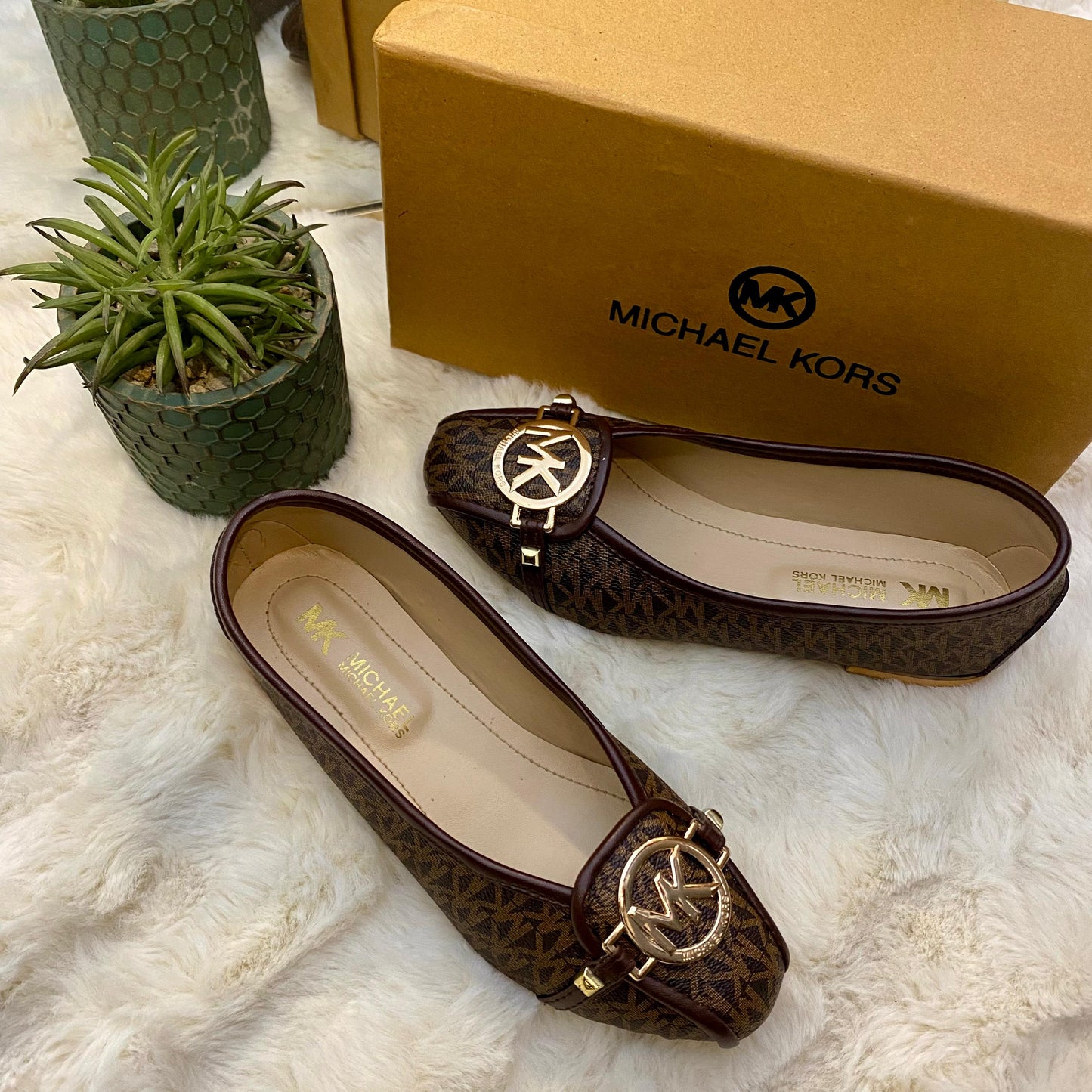 M.K Signature Loafer Pumps