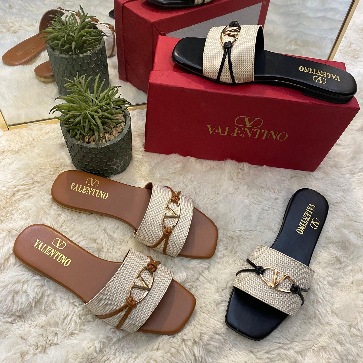 V luxe Slides