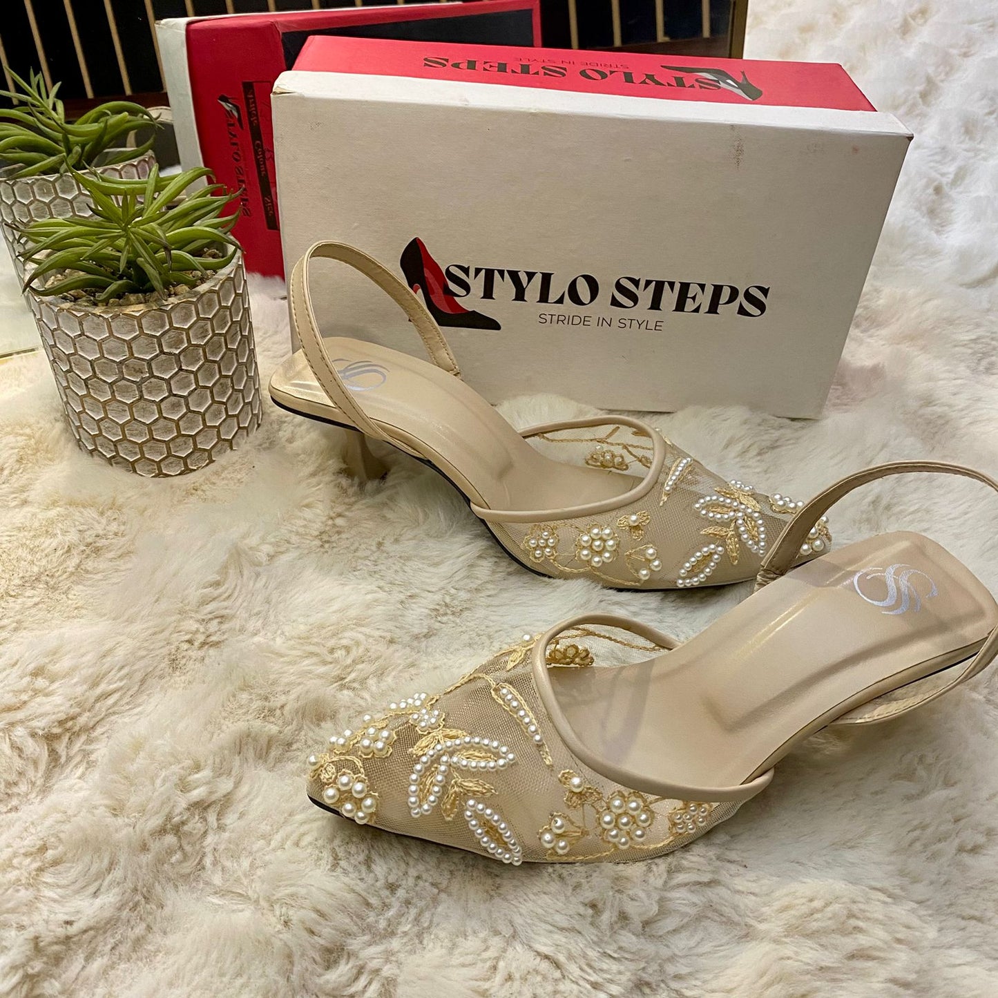 Eterna Bloom Heels