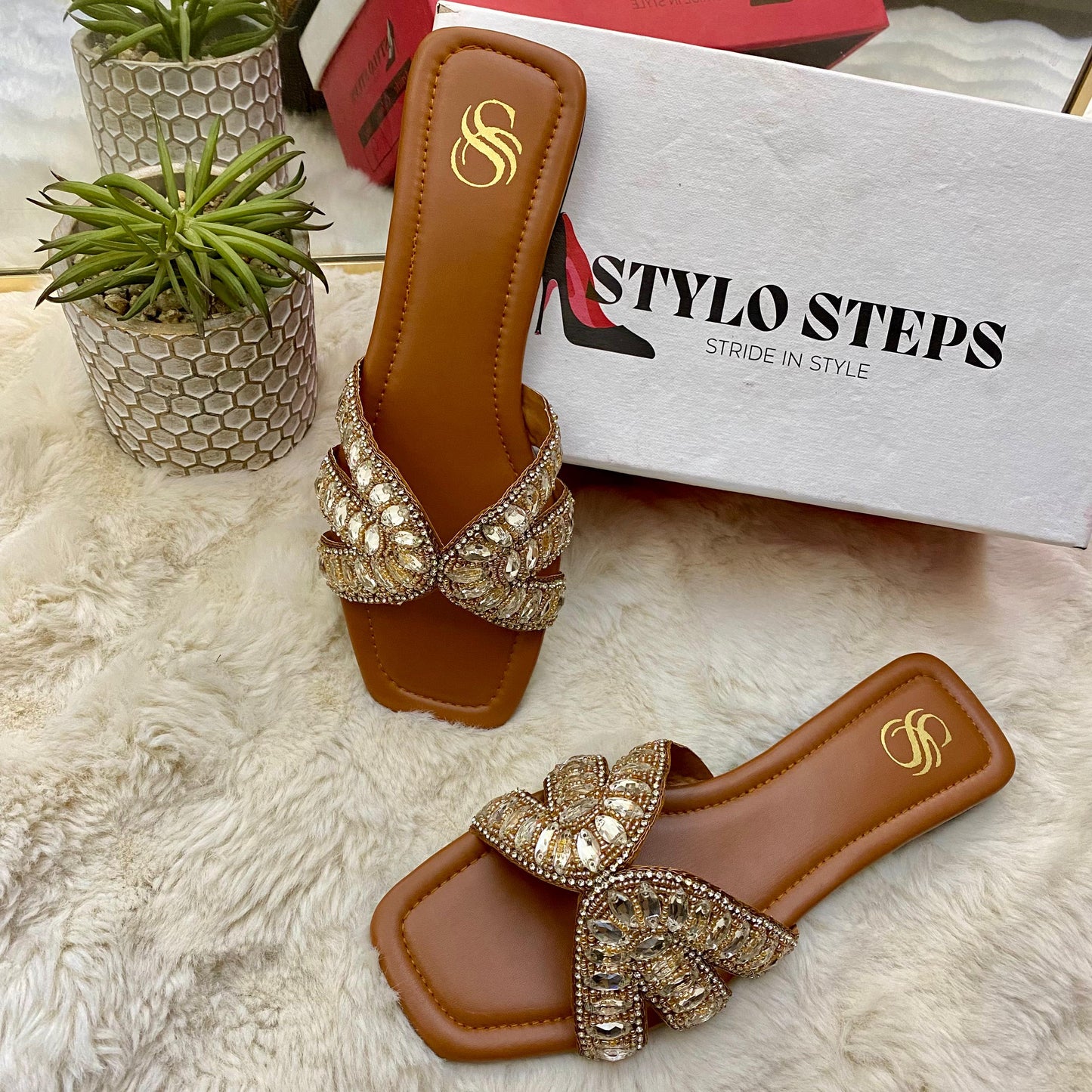 Stylo Glow Flats