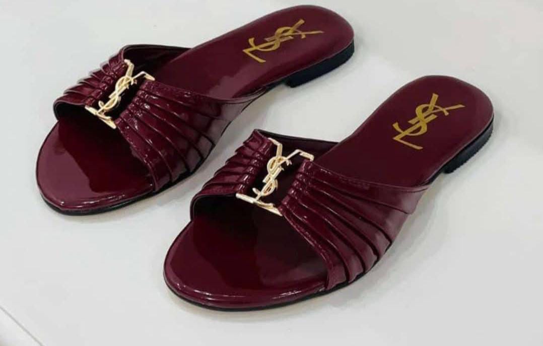 YSL Élan Slides