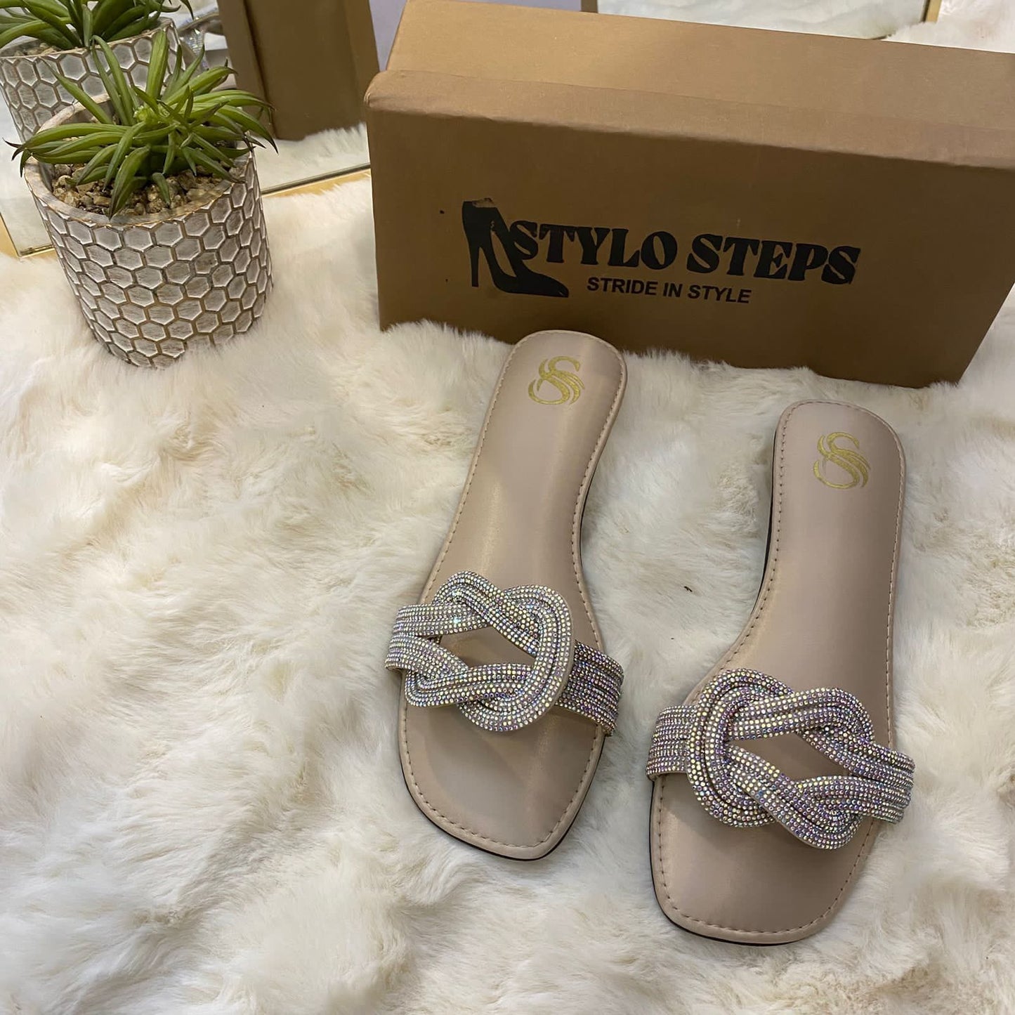 Ebony Charm Heel Flats
