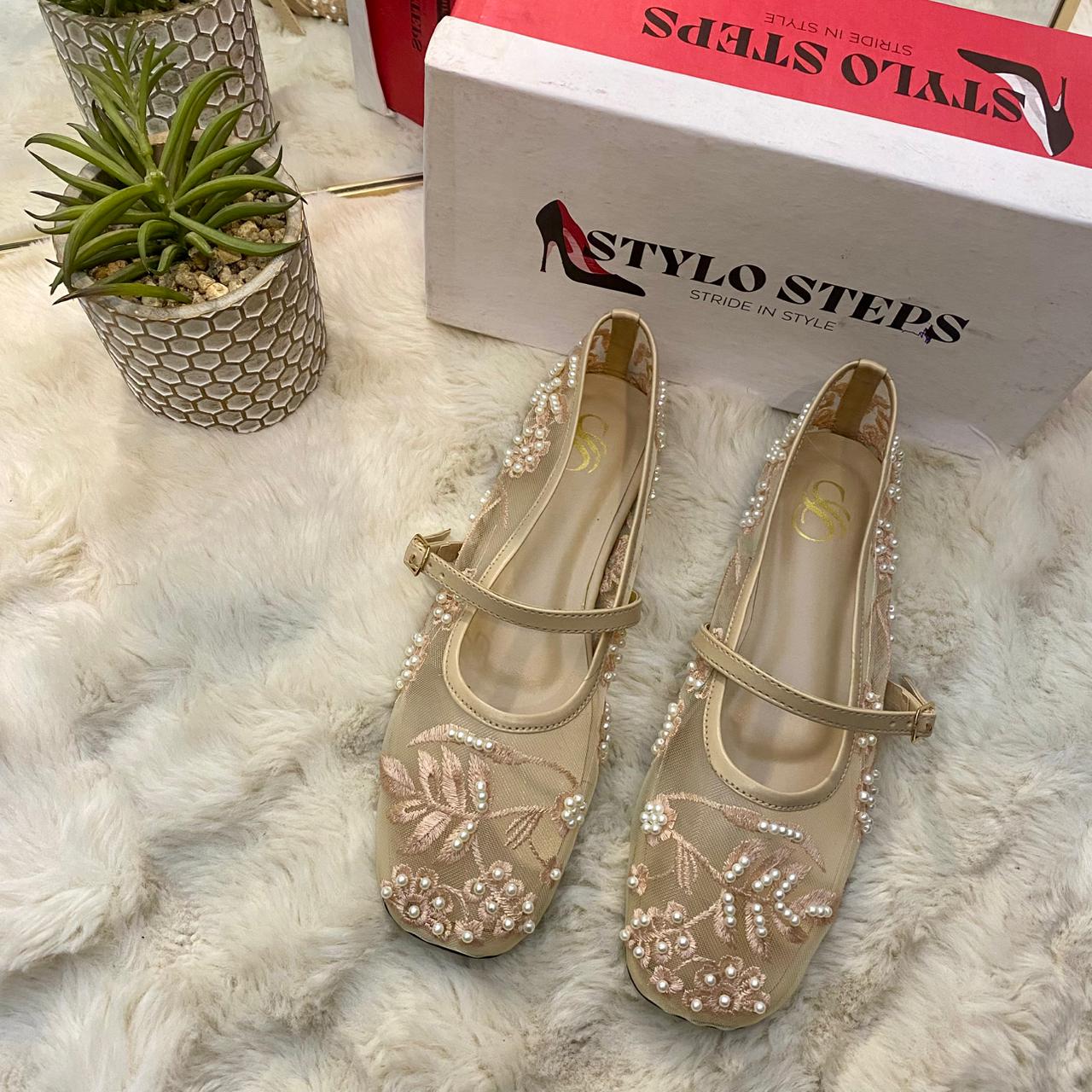 Eterna Bloom Ballet Embroidery Pumps