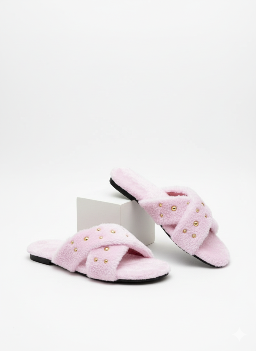 XOXO Fluffy Slides