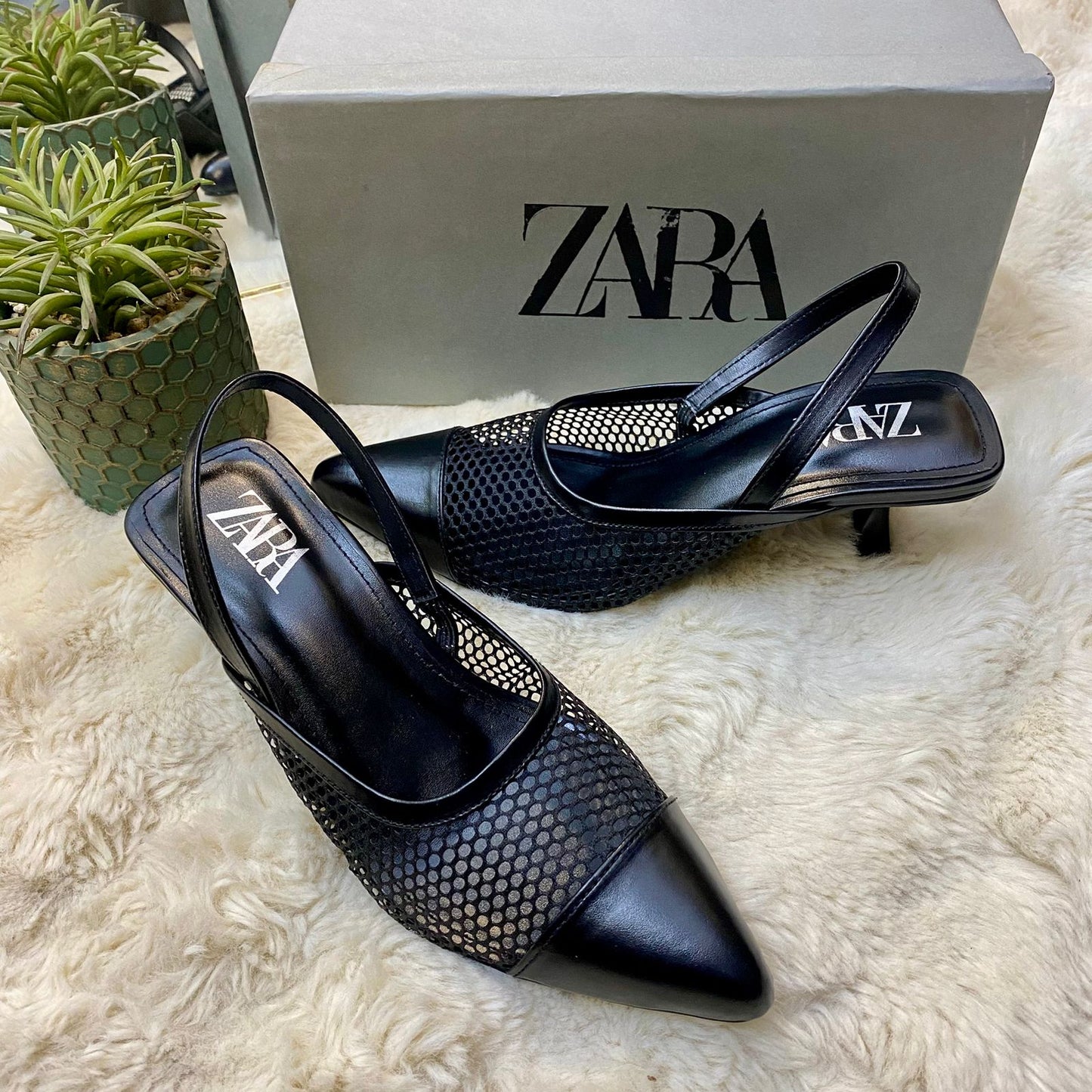 Net Pointed SlingBack Heels