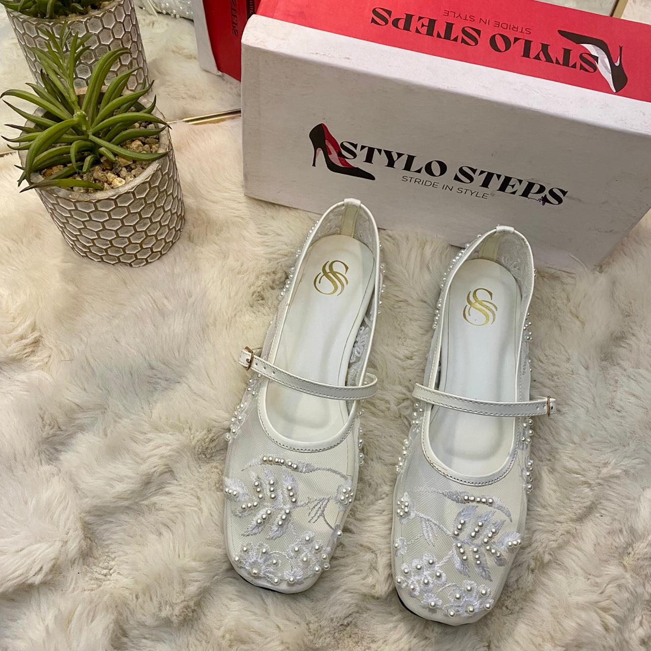 Eterna Bloom Ballet Embroidery Pumps