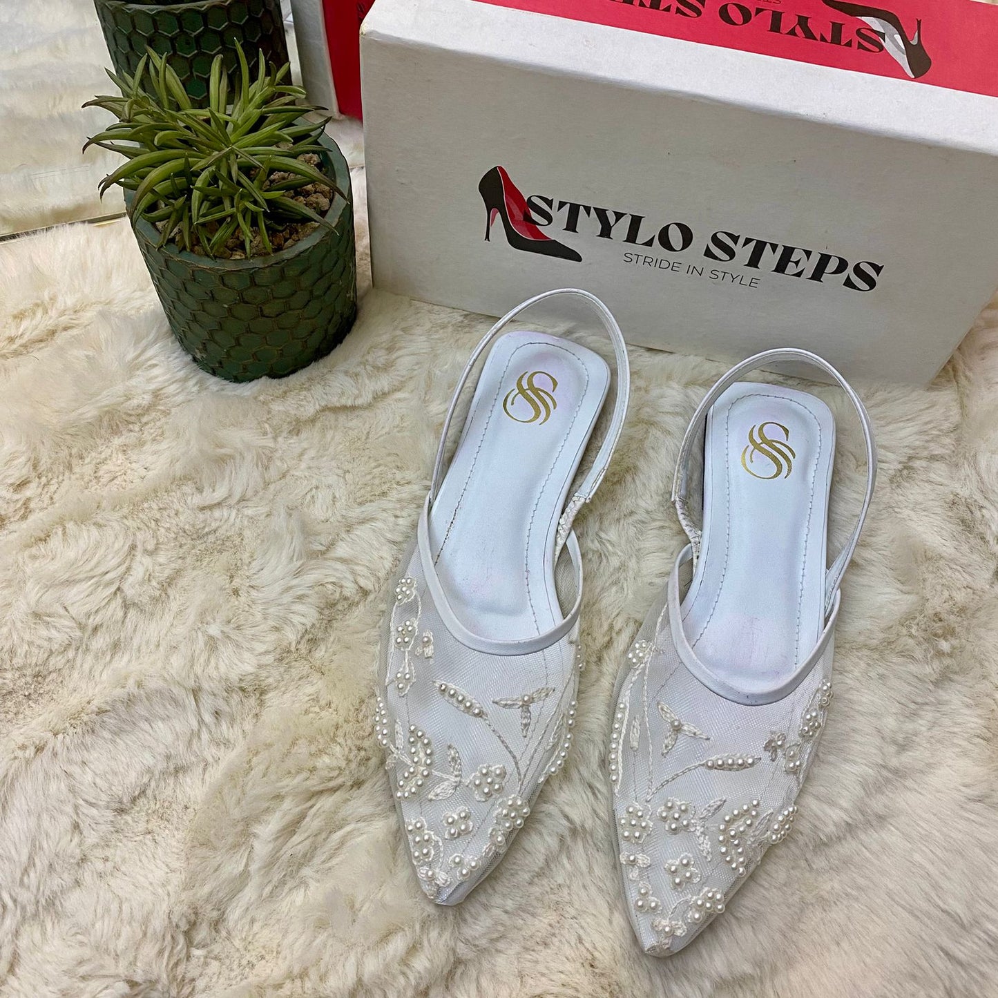 Eterna Bloom Mules Flats