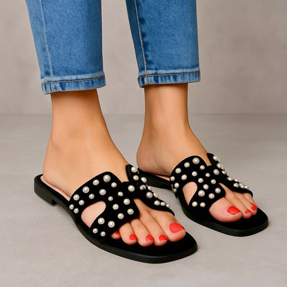 "Pearlé Chic Slides"