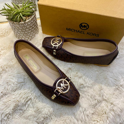 M.K Signature Loafer Pumps